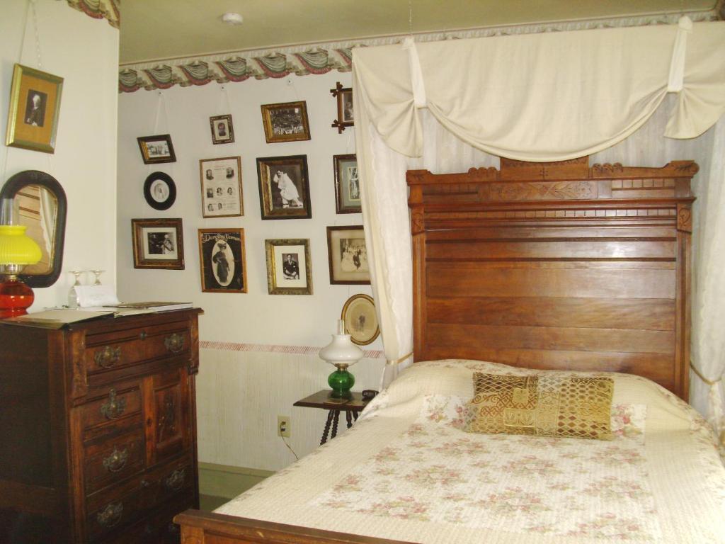 Leith Hall Bed And Breakfast Cape May Room photo